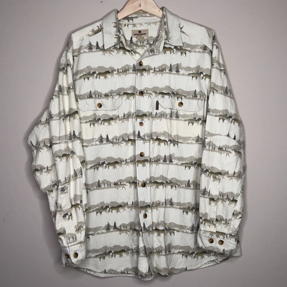 Woolrich Horses Button Front Long Sleeved Large - Picture 1 of 6